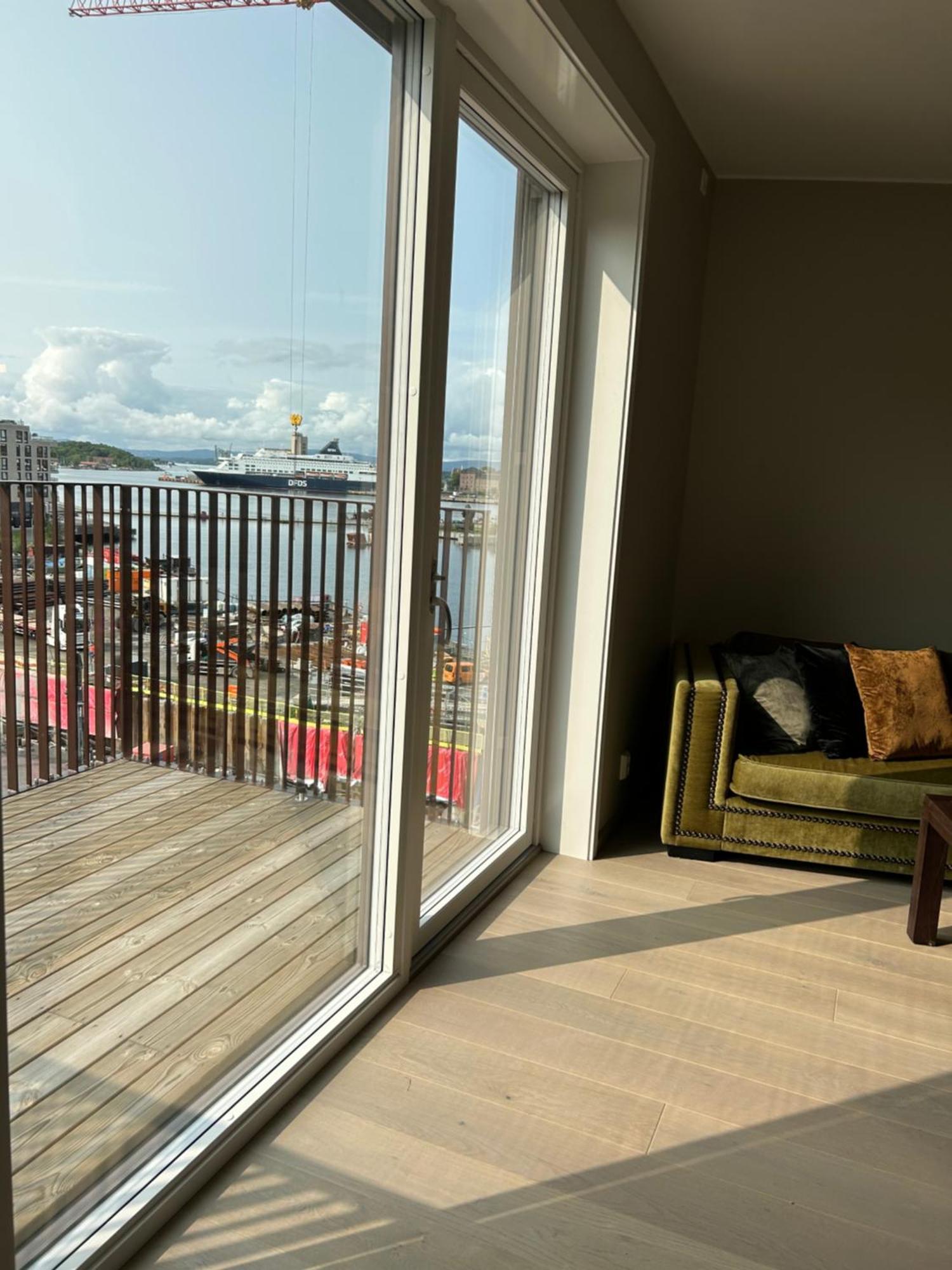 An Elegant And Modern Apartment In Bjorvika オスロ エクステリア 写真